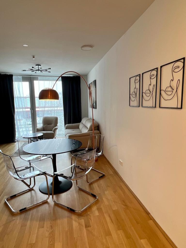 The View 1 Apartment Viena Exterior foto